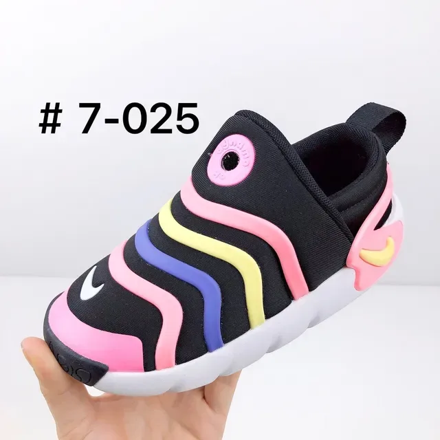 Nike Gray Black Slip-On Elastic Heel Tab Lifestyle Sneakers 8