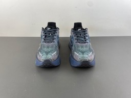 Nike Gray Blue Midsole Iridescent Printed Overlay Chunky Sneakers 11