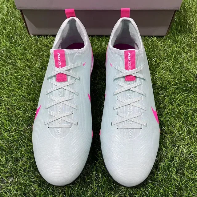 Nike Gray Pink Low-Cut Synthetic Upper Molded Turf Outsole Artificial-Grass Soccer Shoes 4