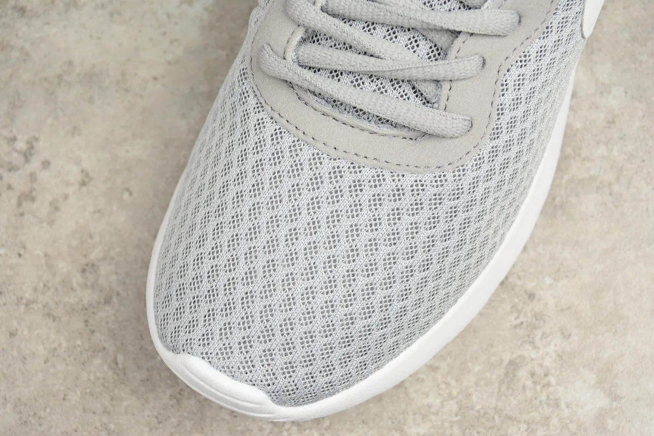 Nike Gray White Engineered Mesh Upper Minimalist Side Swoosh Lifestyle Sneakers 10