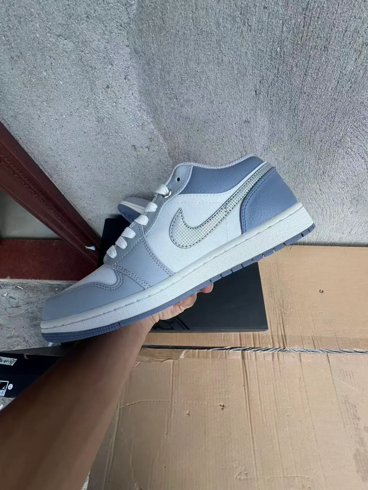 Nike Gray White Low-Top Cupsole Sneakers 5