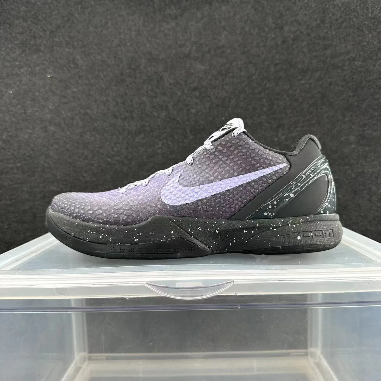 Nike Kobe Gradient Purple Black Speckled Sole Basketball Shoes 2