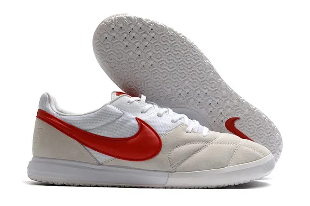 Nike Navy Red Low-Top Synthetic Suede Upper Sneakers 11