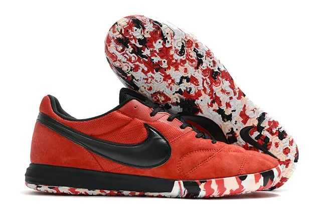 Nike Navy Red Low-Top Synthetic Suede Upper Sneakers 13