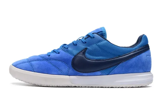 Nike Navy Red Low-Top Synthetic Suede Upper Sneakers 24