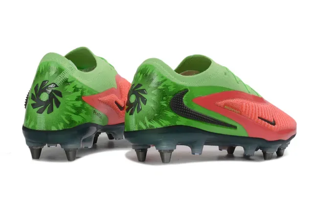 Nike Phantom GT أخضر أحمر منخفض القطعة أعلى نيت رباطات غير متماثلة أرضية صلبة أحذية كرة القدم 5