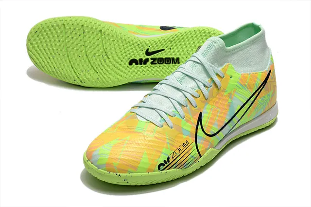 Nike Phantom GT Chaussures de football intérieur Or Rose Cuivre Métallique Tige Collet à la Cheville Intérieur 23