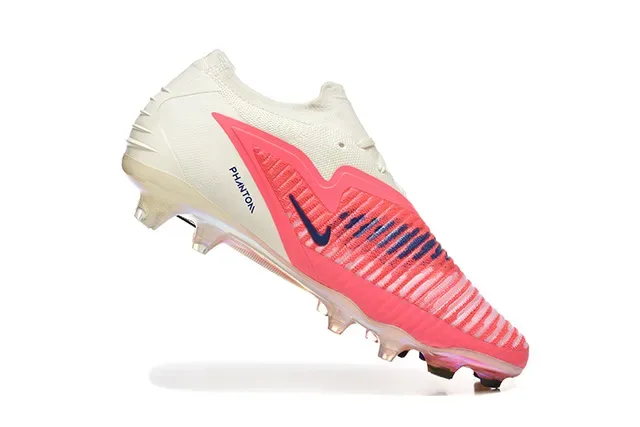 Nike Phantom GT Pink Beige Low-Cut Knit Upper Dynamic Cage Overlay Firm-Ground Soccer Shoes 3