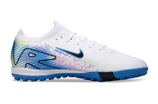Nike Phantom GT White Blue Knit Upper Graphic-Print Side Panel Turf Soccer Shoes 7