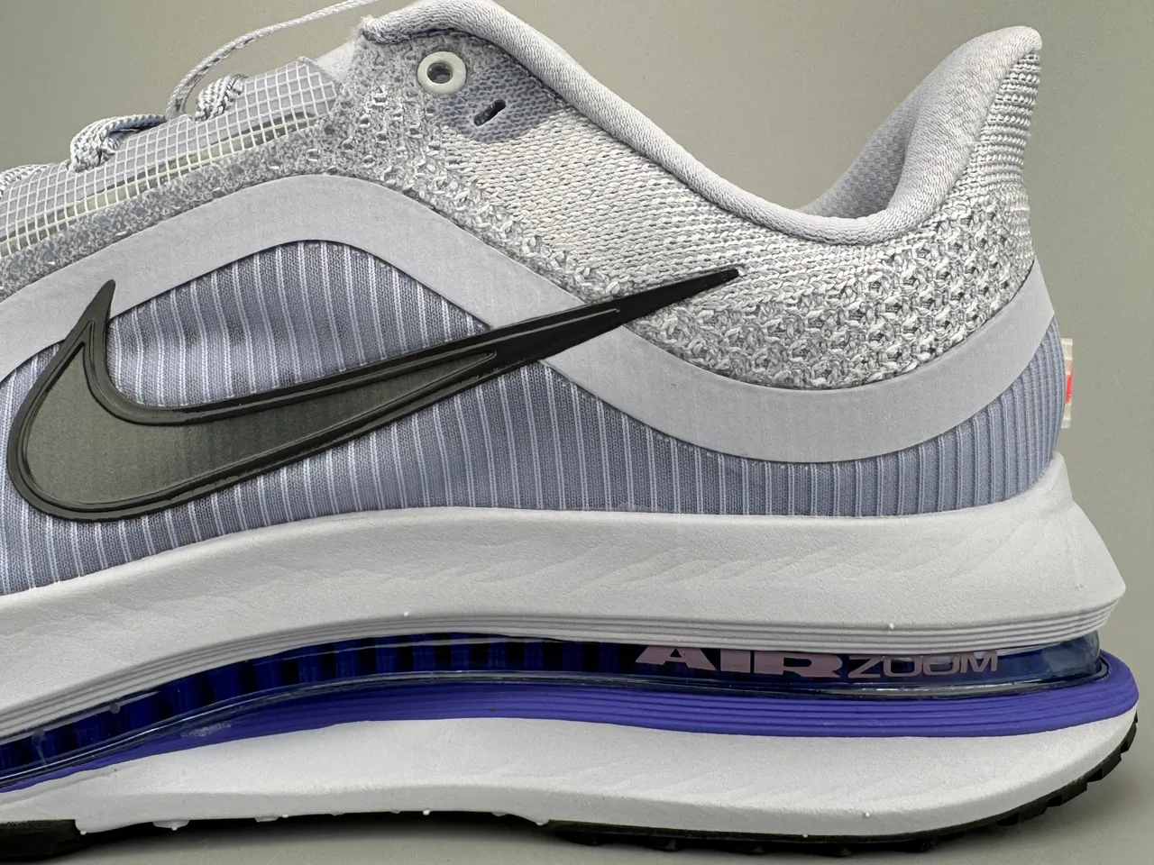 Nike Purple White Engineered Mesh Upper Full-Length Visible Air Zoom Unit Running Shoes 3