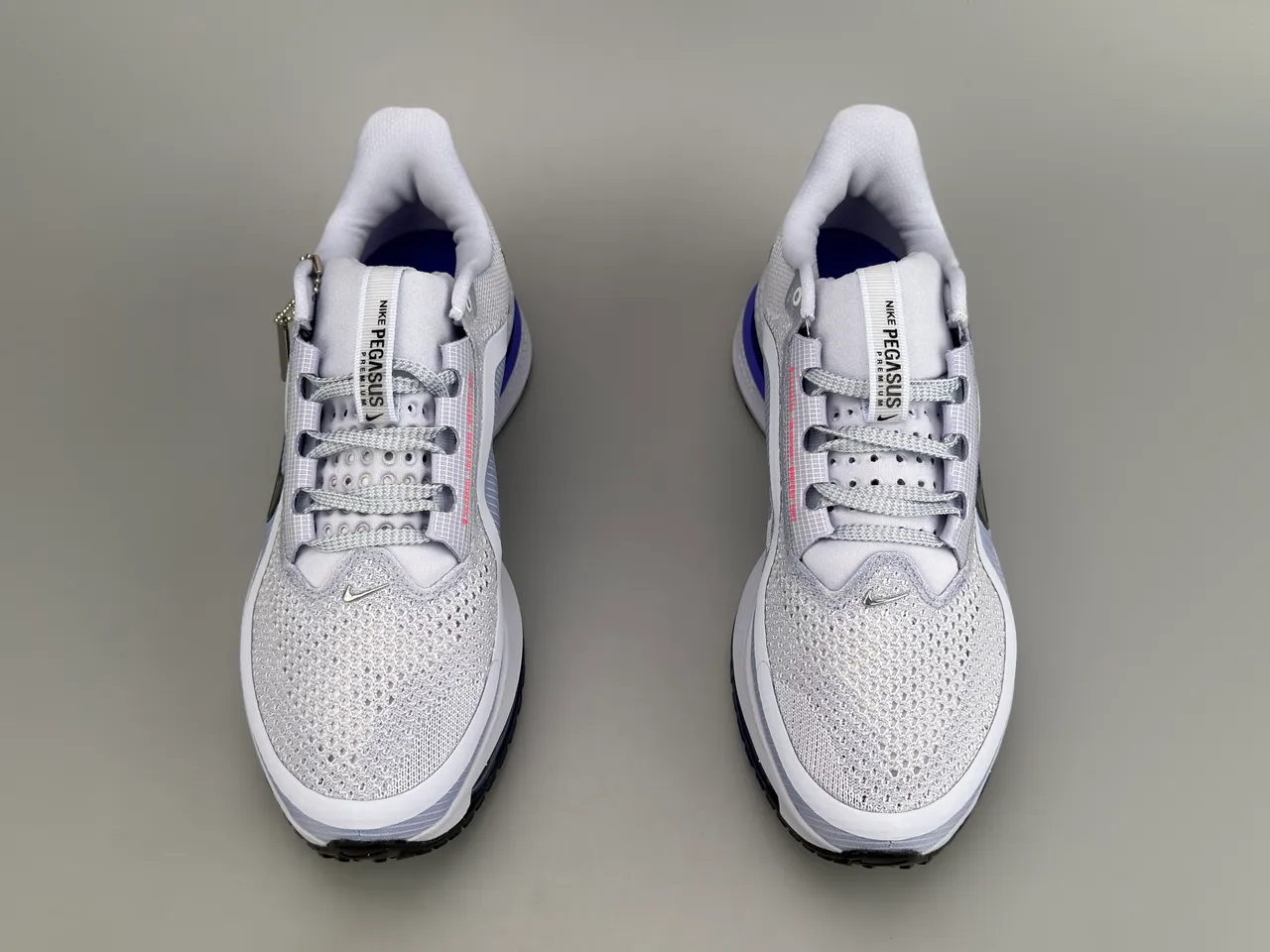 Nike Purple White Engineered Mesh Upper Full-Length Visible Air Zoom Unit Running Shoes 9