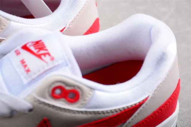 Nike Red Beige Low-Top Layered Upper Lifestyle Sneakers 6