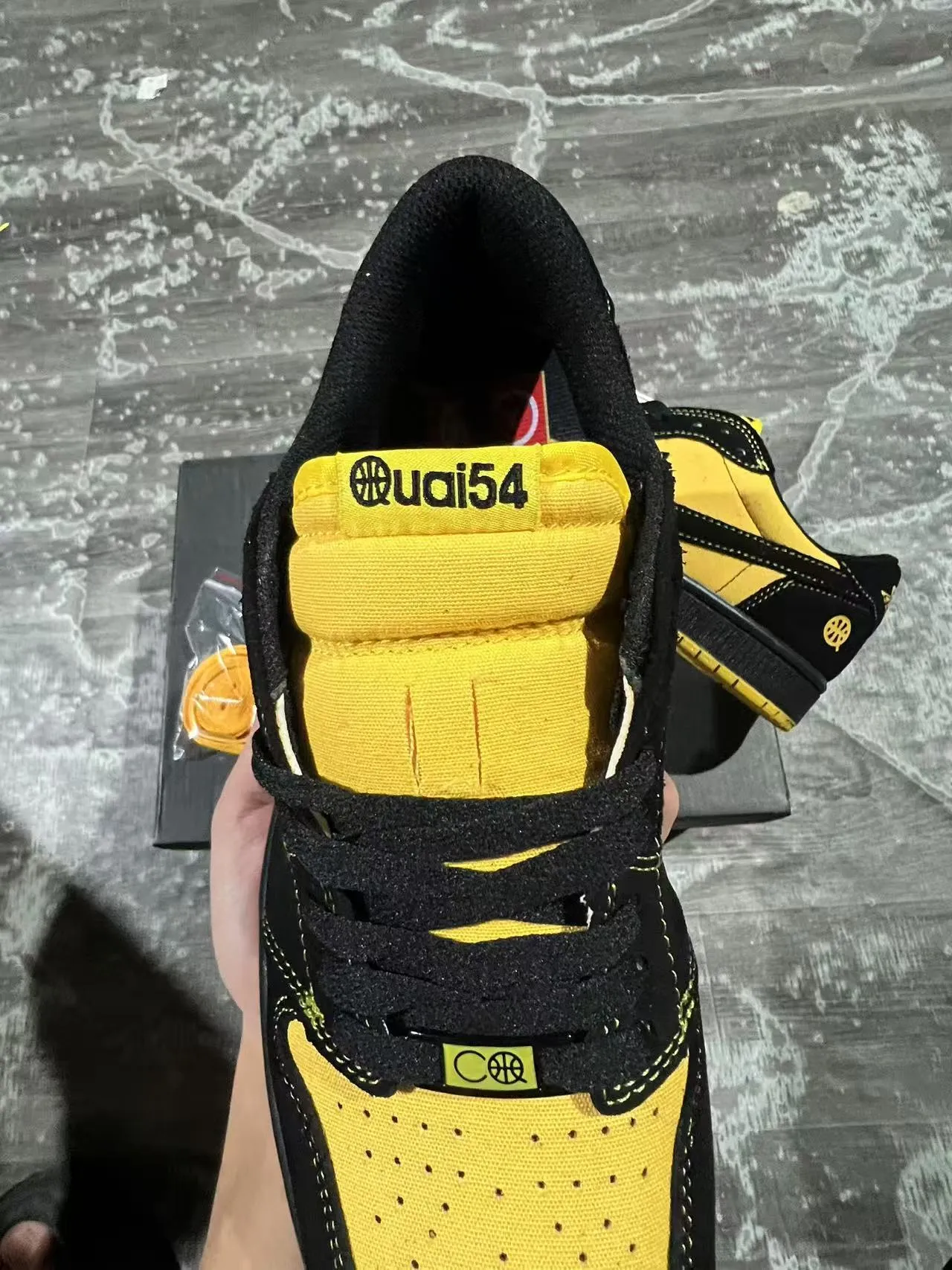 Nike SB Dunk Low Black Yellow Chaussures de skateboard 4