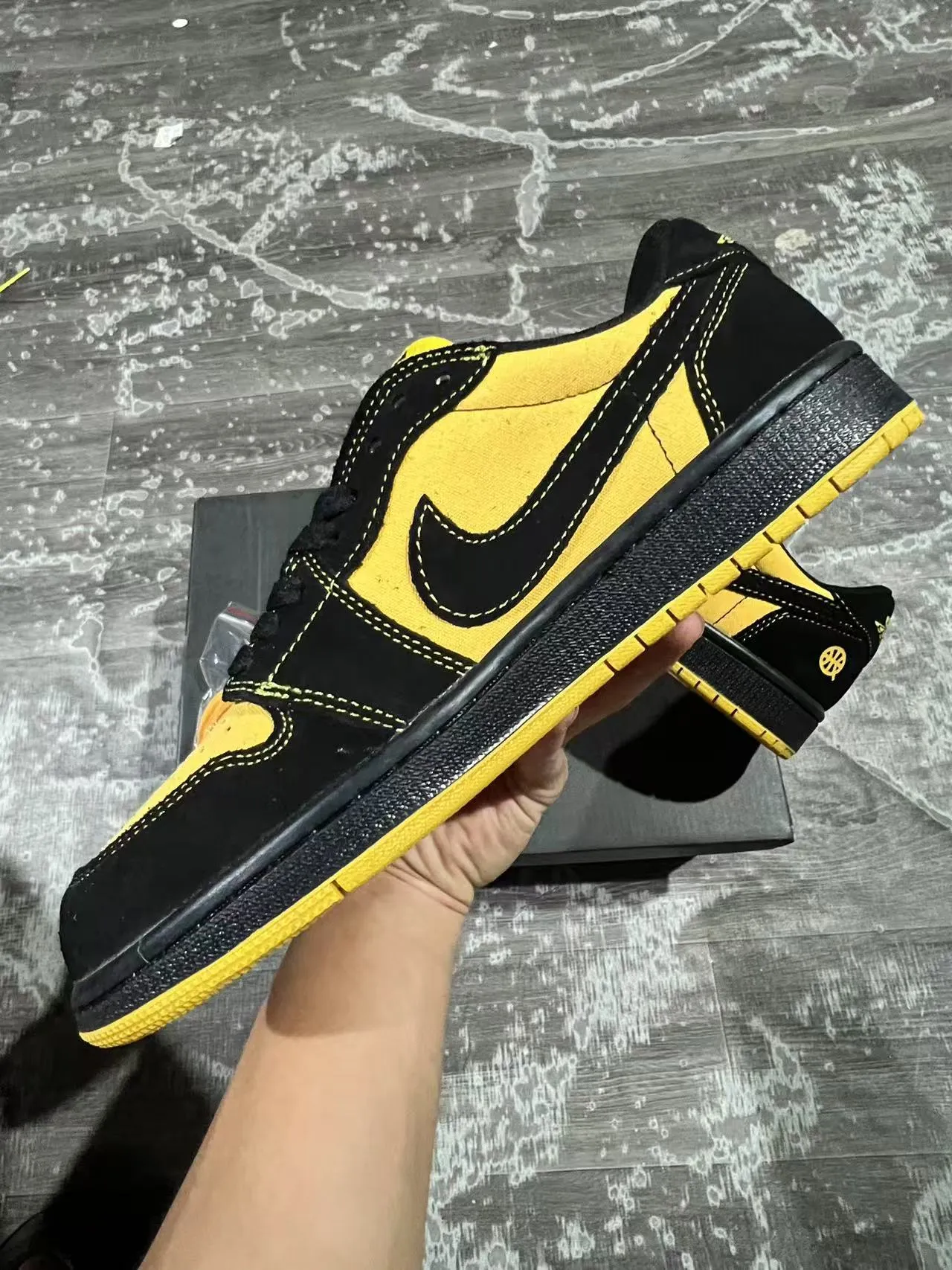 Nike SB Dunk Low Black Yellow Chaussures de skateboard 5