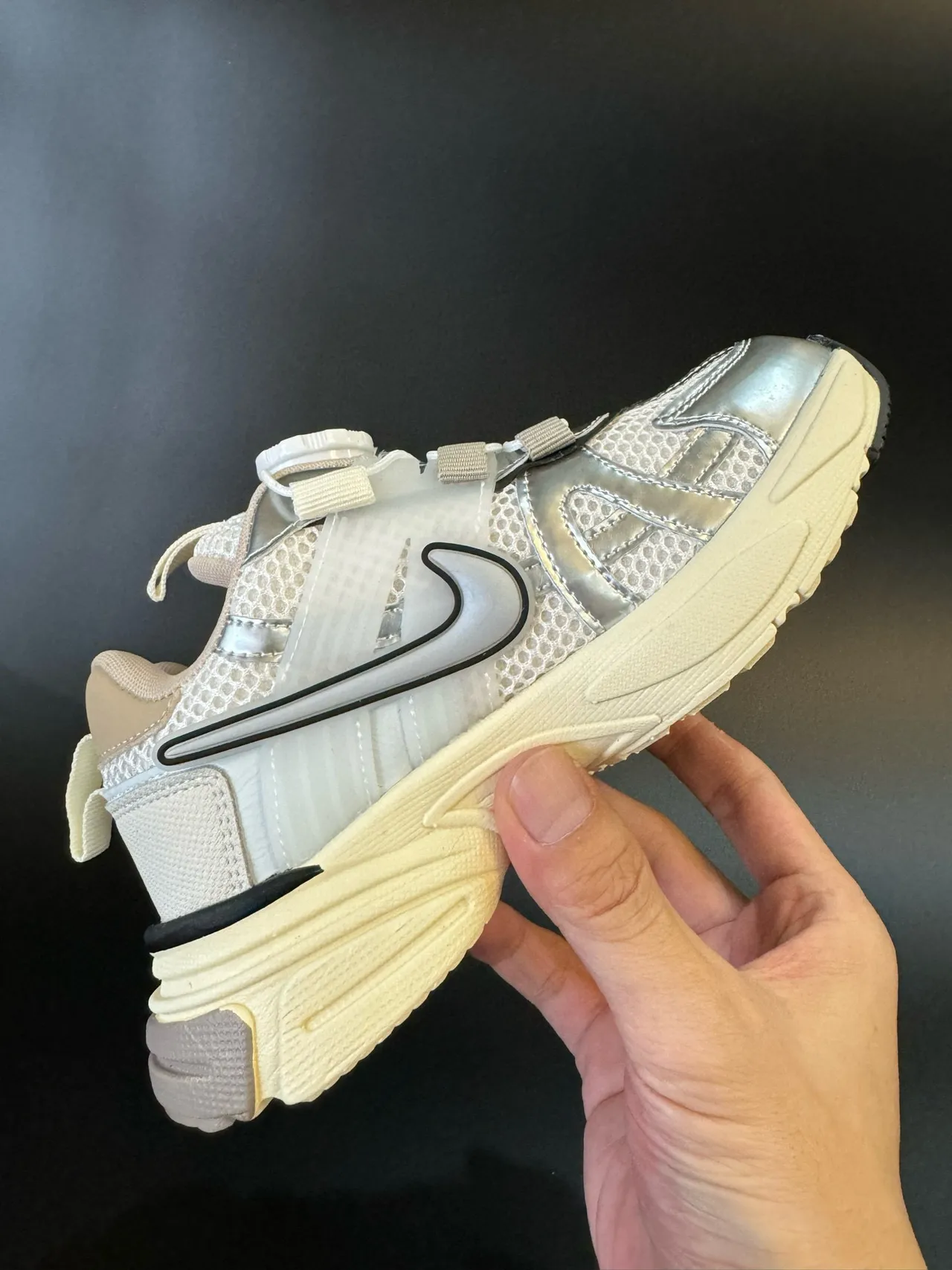 Nike Silver Beige Laceless Dial-Closure System Metallic Mesh Upper Chunky Sneakers 12