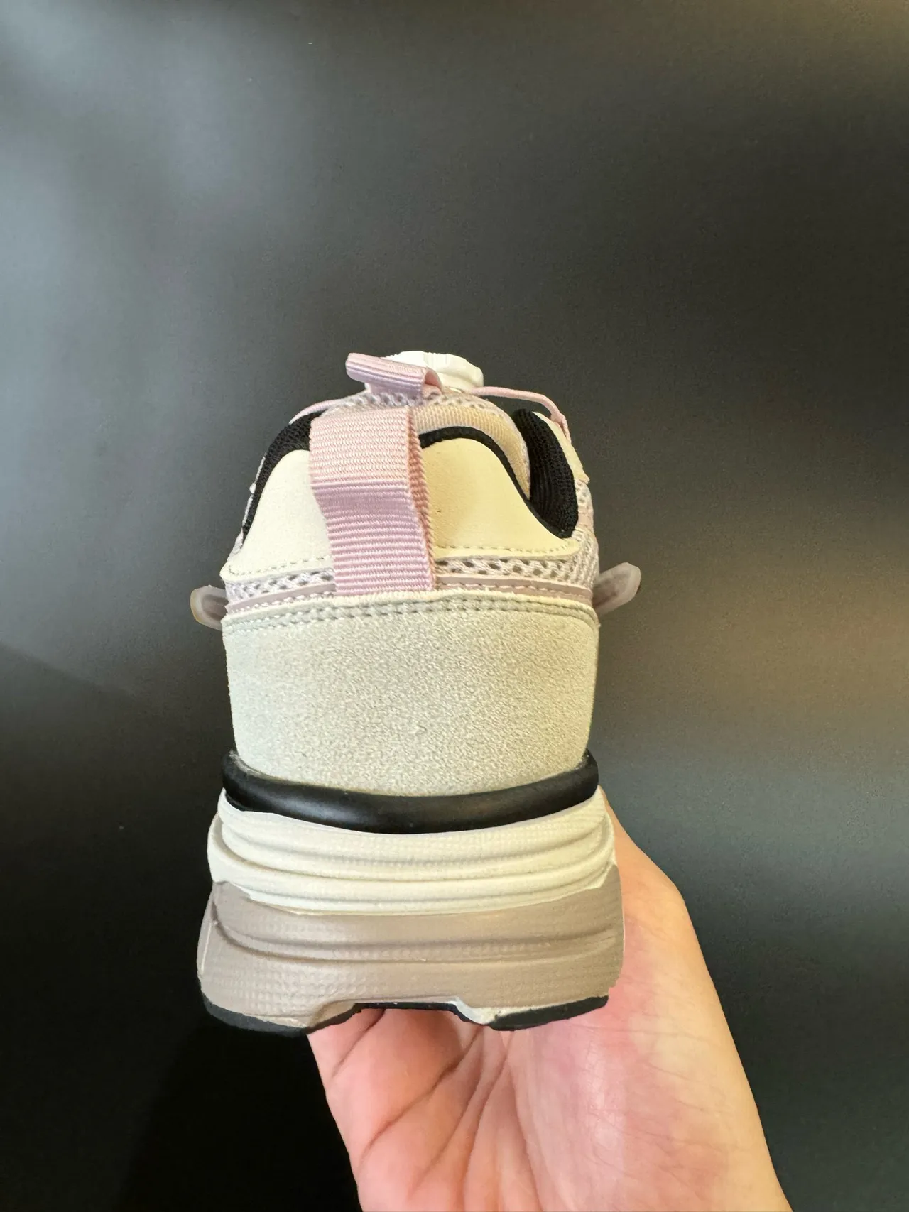 Nike Silver Beige Laceless Dial-Closure System Metallic Mesh Upper Chunky Sneakers 23