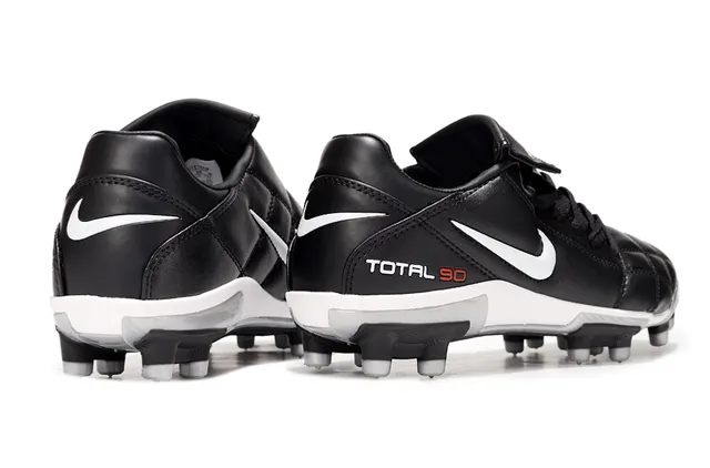 Nike Total 90 Black White Firm-Ground Soccer Shoes 6