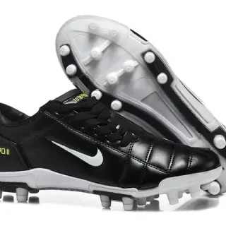 Nike Total 90 III أسود أبيض أرض صلبة أحذية كرة القدم