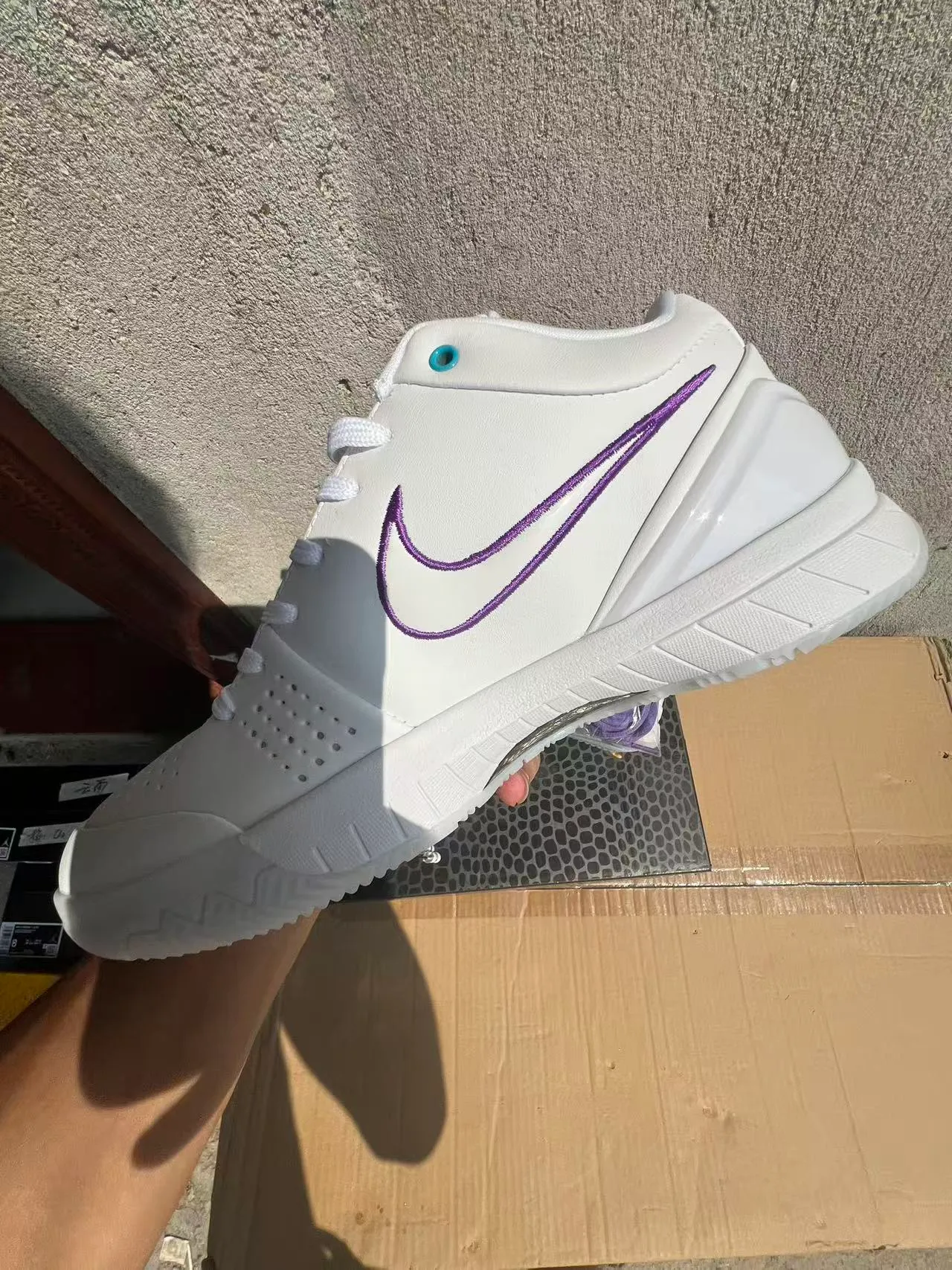 Nike White and Purple Embroidered Swoosh High-Top Basketball Shoes 5