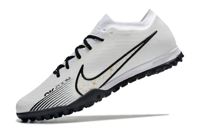 Nike Blanc Noir Flyknit Supérieur Swoosh Recouvrement Gazon Chaussures de Football 3