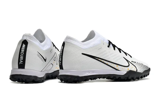 Nike Blanc Noir Flyknit Supérieur Swoosh Recouvrement Gazon Chaussures de Football 5