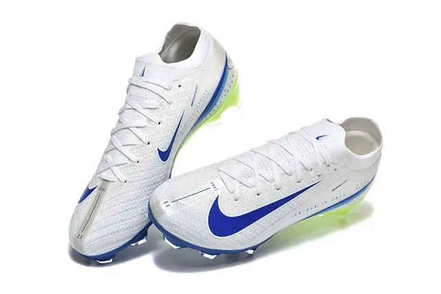 Nike White Blue Knit Upper Low-Cut Firm-Ground Soccer Shoes 2