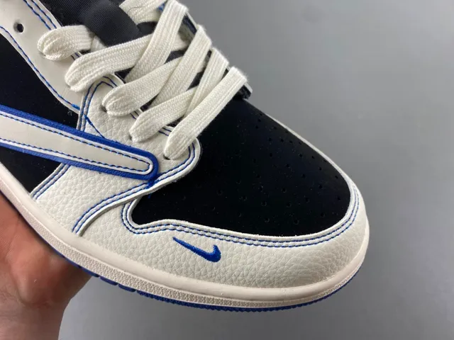 Nike White Blue Low-Top Mixed-Material Upper Lifestyle Sneakers 2