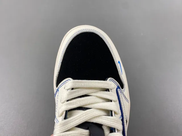 Nike White Blue Low-Top Mixed-Material Upper Lifestyle Sneakers 5