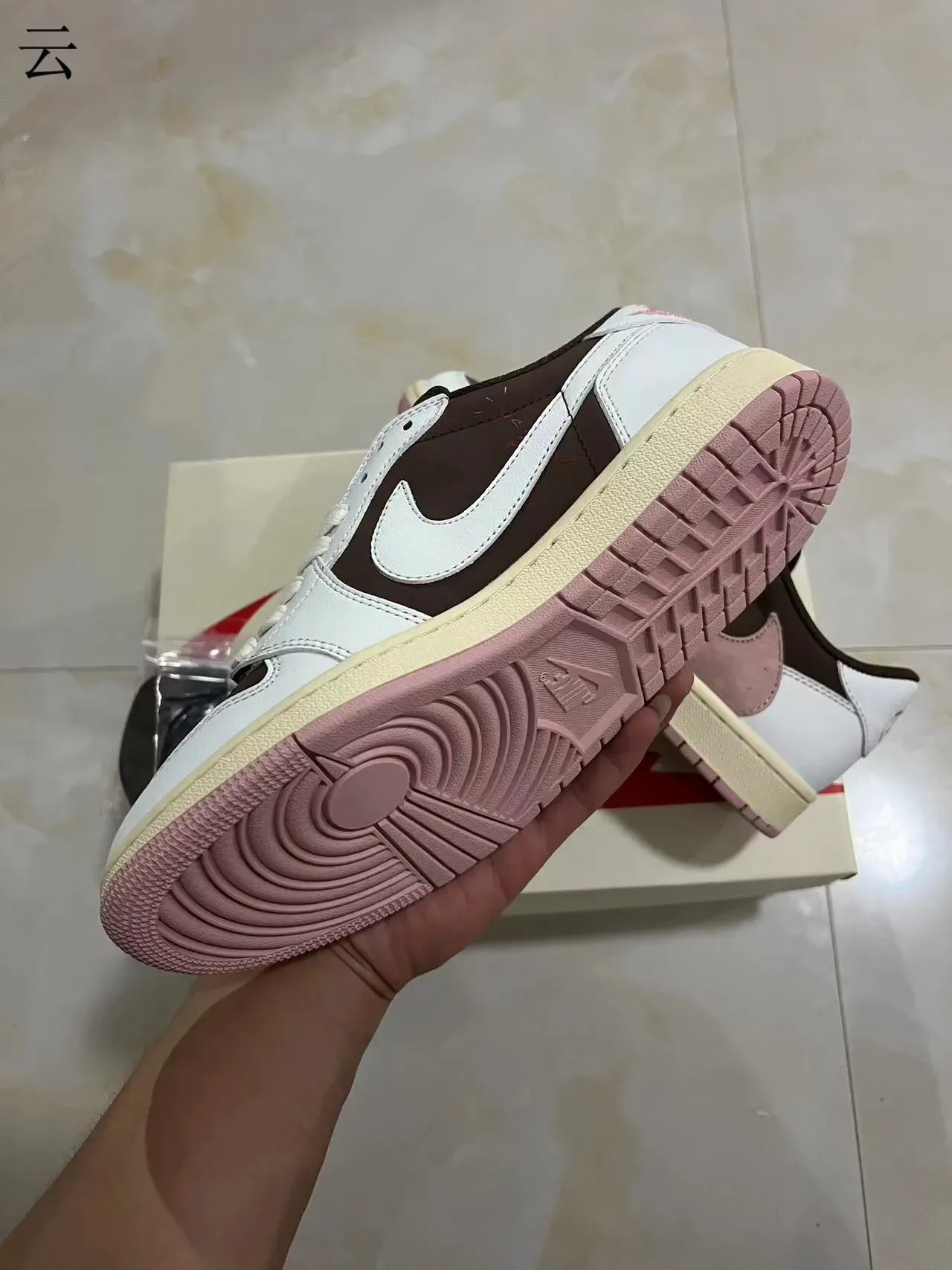 Nike White Brown Low-Top Silhouette Mixed-Material Upper Lifestyle Sneakers 7