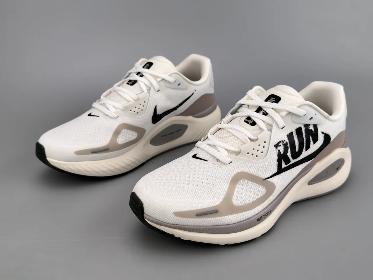 Nike White Gray Engineered Knit Upper Bold Black 'RUN' Graphic Running Shoes 5