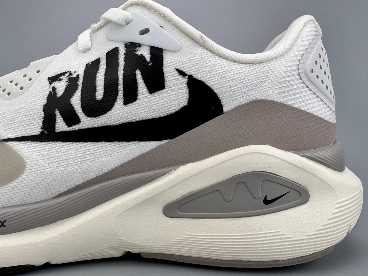 Nike White Gray Engineered Knit Upper Bold Black 'RUN' Graphic Running Shoes 7