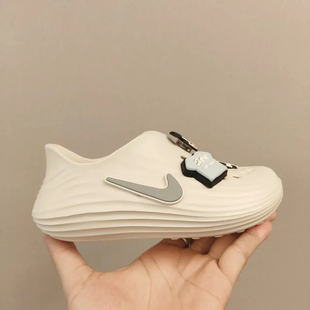 Nike White Gray Molded Foam Perforated Upper Clog 18