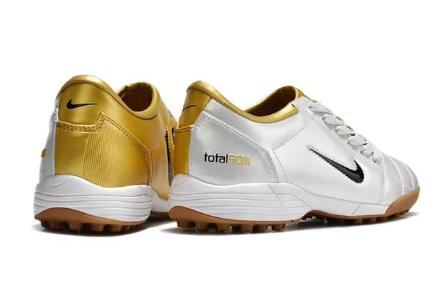 Nike Chaussures de football sur gazon blanc et vert basse matelassée synthétique 5