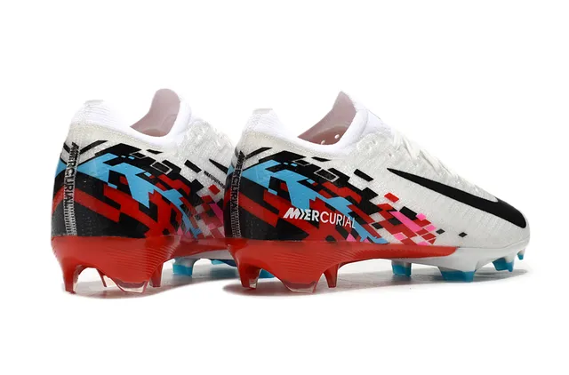 Nike White Multicolor Flyknit Upper Dynamic Fit Collar Firm-Ground Soccer Shoes 7
