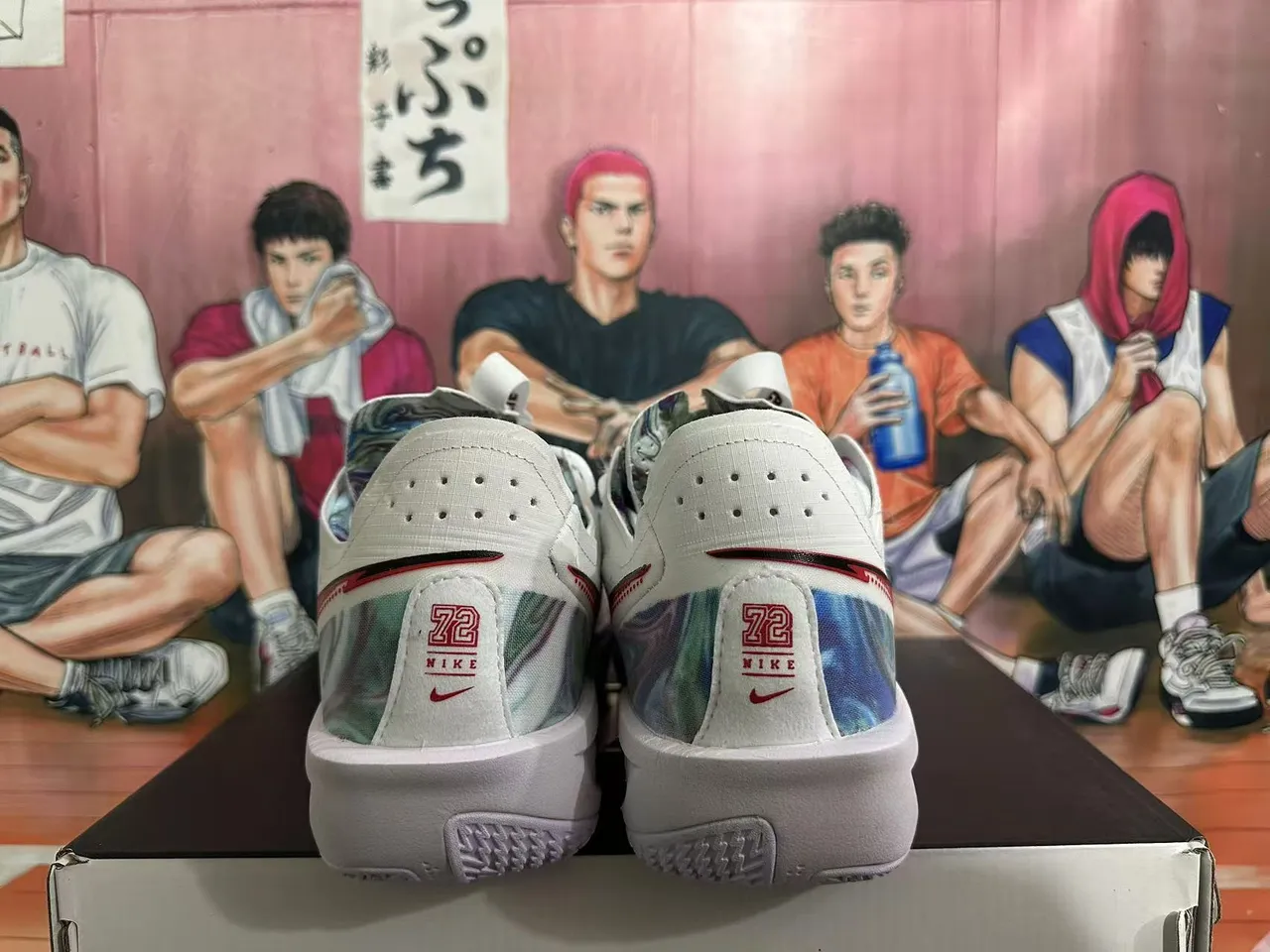 Nike White Red Perforated Mesh Basketball Shoes 2