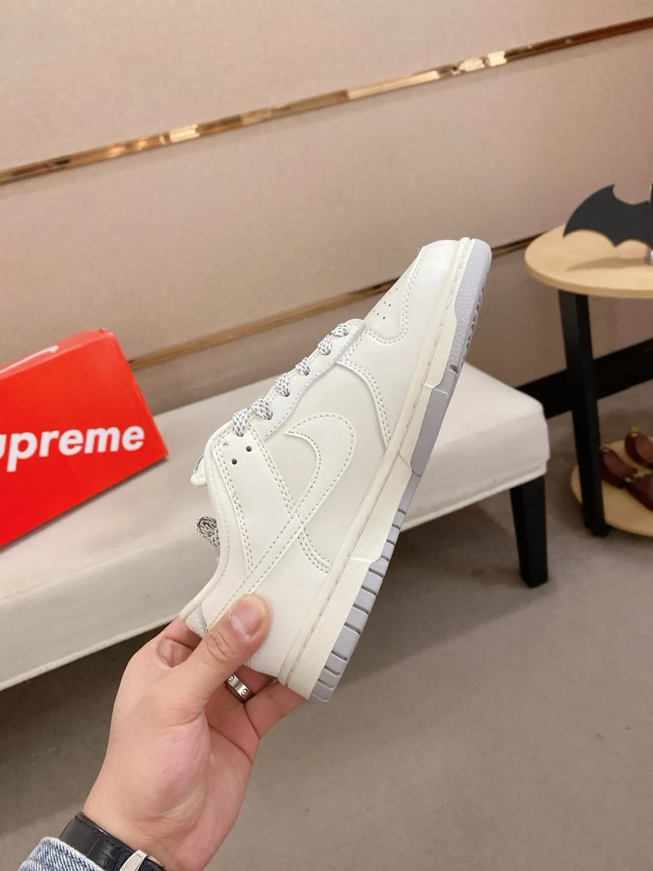 Nike x Supreme Dunk Low Off-White Lifestyle Sneakers 5