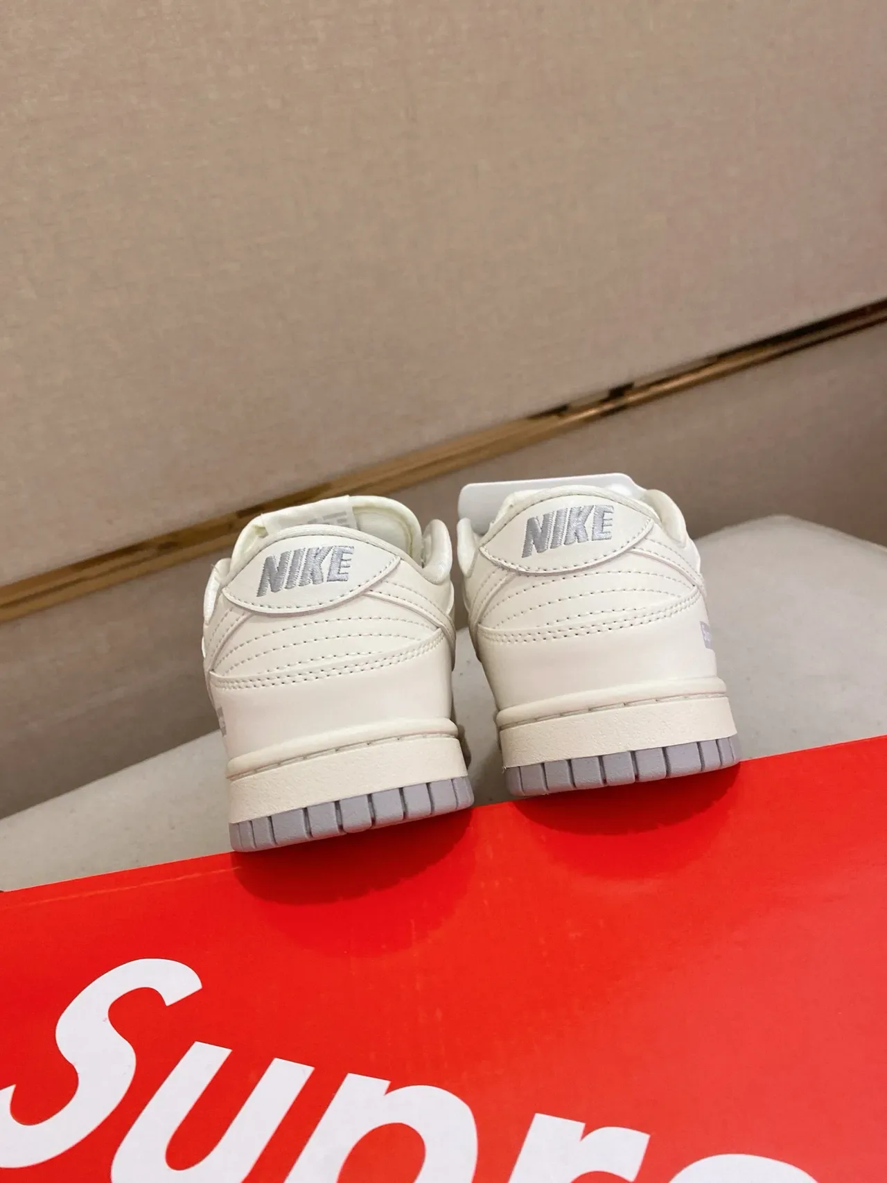Nike x Supreme Dunk Low Off-White Lifestyle Sneakers 8