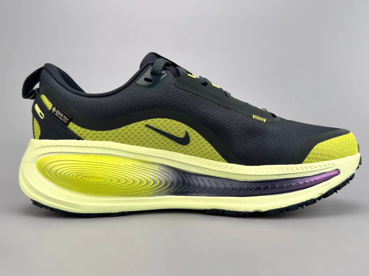 Nike Yellow Black Engineered Mesh Upper GORE-TEX Waterproofing Running Shoes 10
