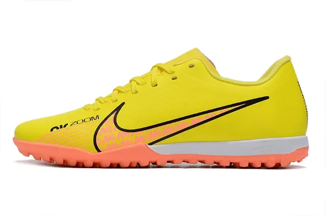 Nike Yellow Orange Low-Cut Synthetic Upper Molded Conical Studs Turf Soccer Shoes 10