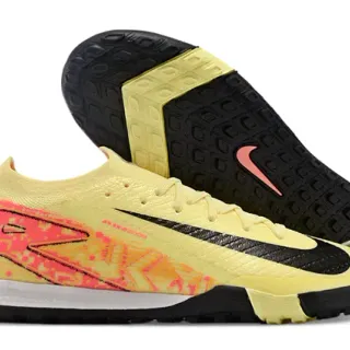 नाइके पीला गुलाबी Flyknit Upper Pixelated Graphic Overlay टर्फ फुटबॉल जूते