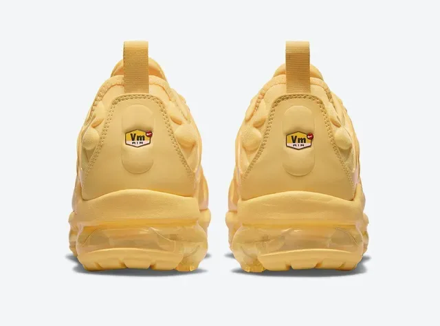 Nike Yellow Transparent Monochromatic Sculpted Wave Cage Lifestyle Sneakers 4