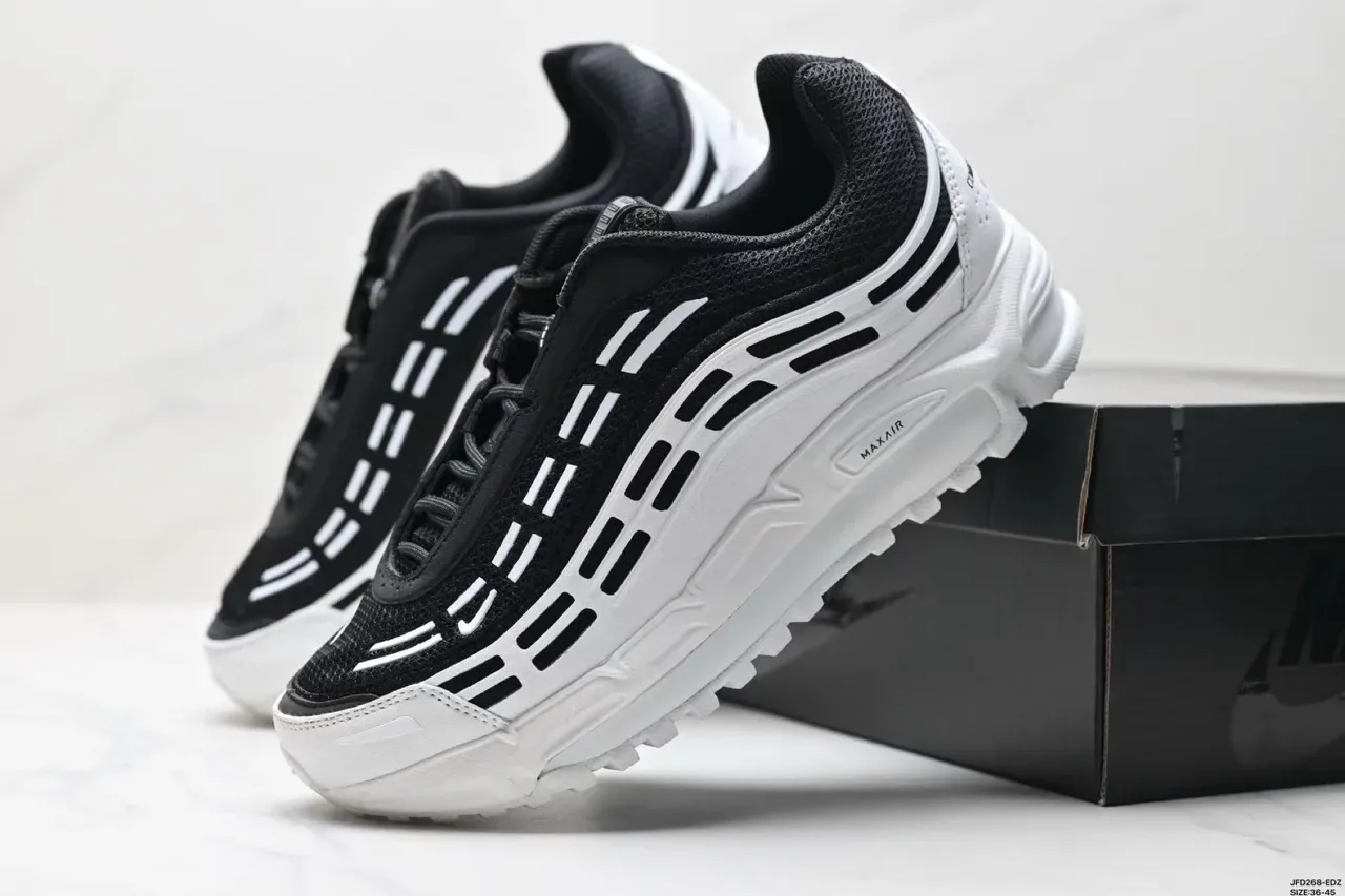Nike Zoom 2K Black White Layered Wave Cage Mesh Upper Lifestyle Sneakers 2