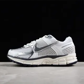 Nike Zoom 2K White Silver Navy Running Shoes