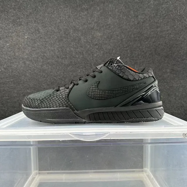 Nike Zoom Kobe IV Black Snake-Embossed Basketball Shoes 2