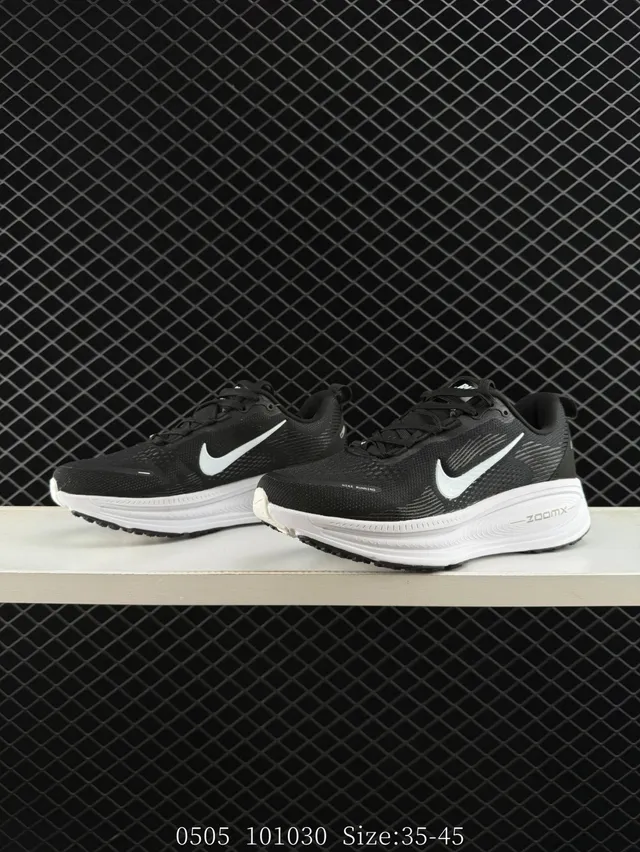Nike ZoomX Black and White Running Shoes 2