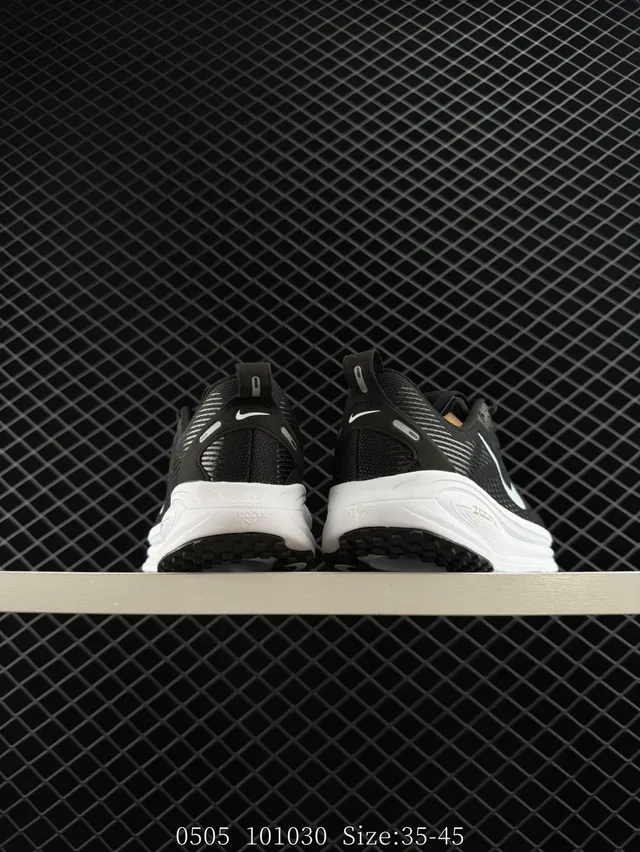 Nike ZoomX Black and White Running Shoes 3