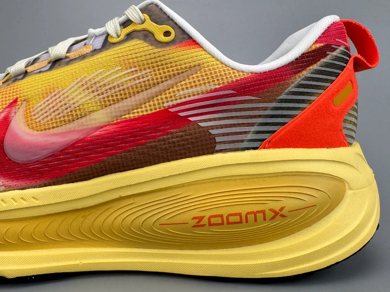 Nike ZoomX Invincible Run Yellow Red Engineered Mesh Upper Layered Synthetic Overlays Running Shoes 7