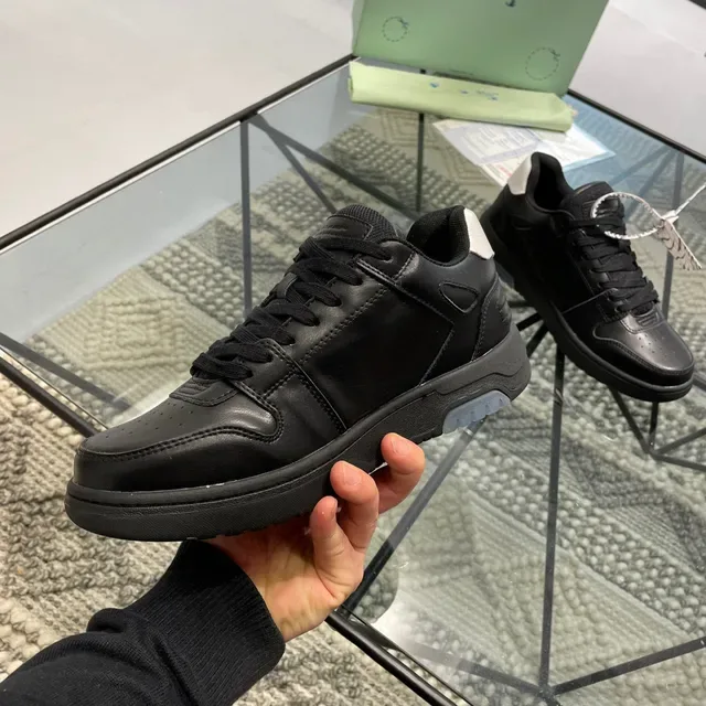 Off-White Chaussures lifestyle noires avec logo de flèche diagonale et orteil perforé 5
