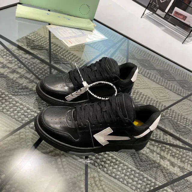 Off-White Chaussures lifestyle noires avec logo de flèche diagonale et orteil perforé 9