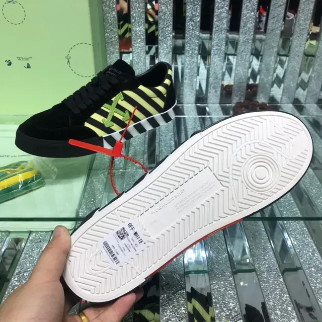 Off-White Black Yellow Suede Upper Diagonal Striped Panel Lifestyle Sneakers 2